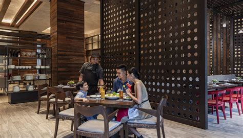 Goji Kitchen + Bar, Clark Freeport Zone .